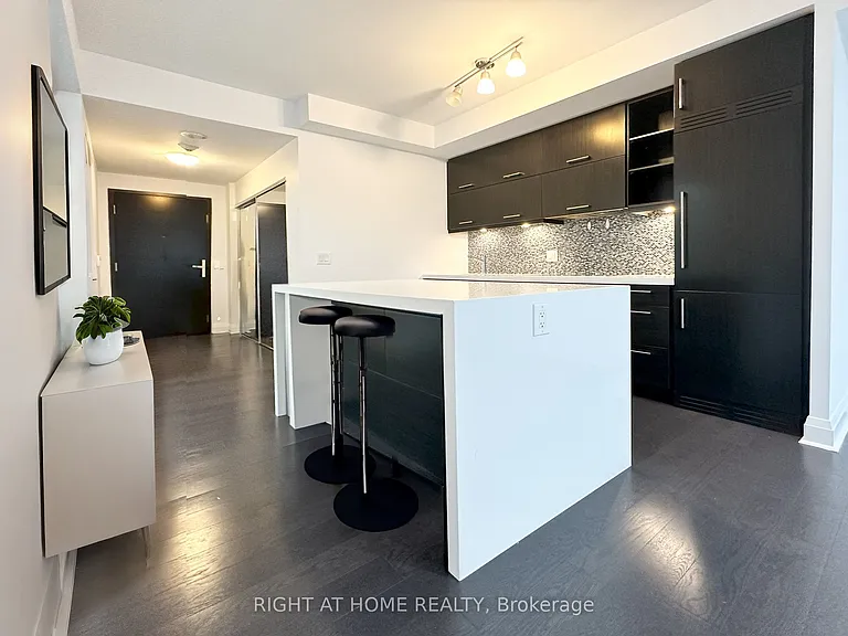 65 Saint Mary St #1808 — Photo 11