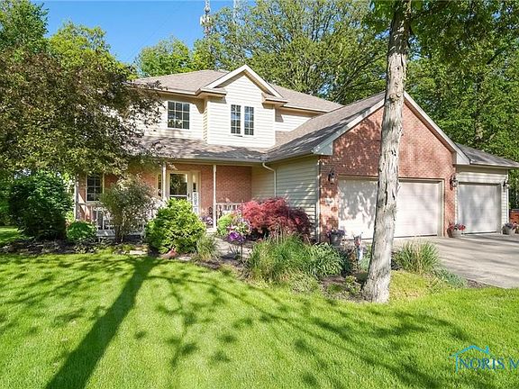 2nd image of 3845 Forest Trail Dr
