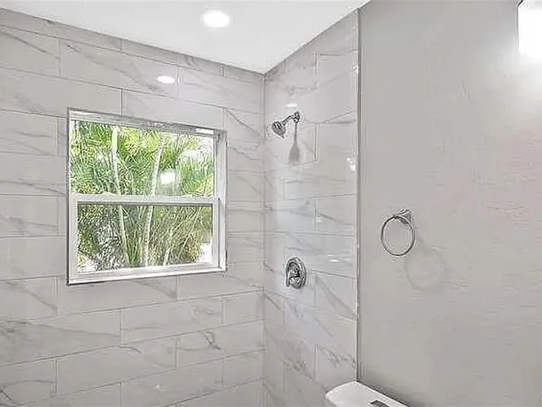 5457 9th Ave — Photo 33