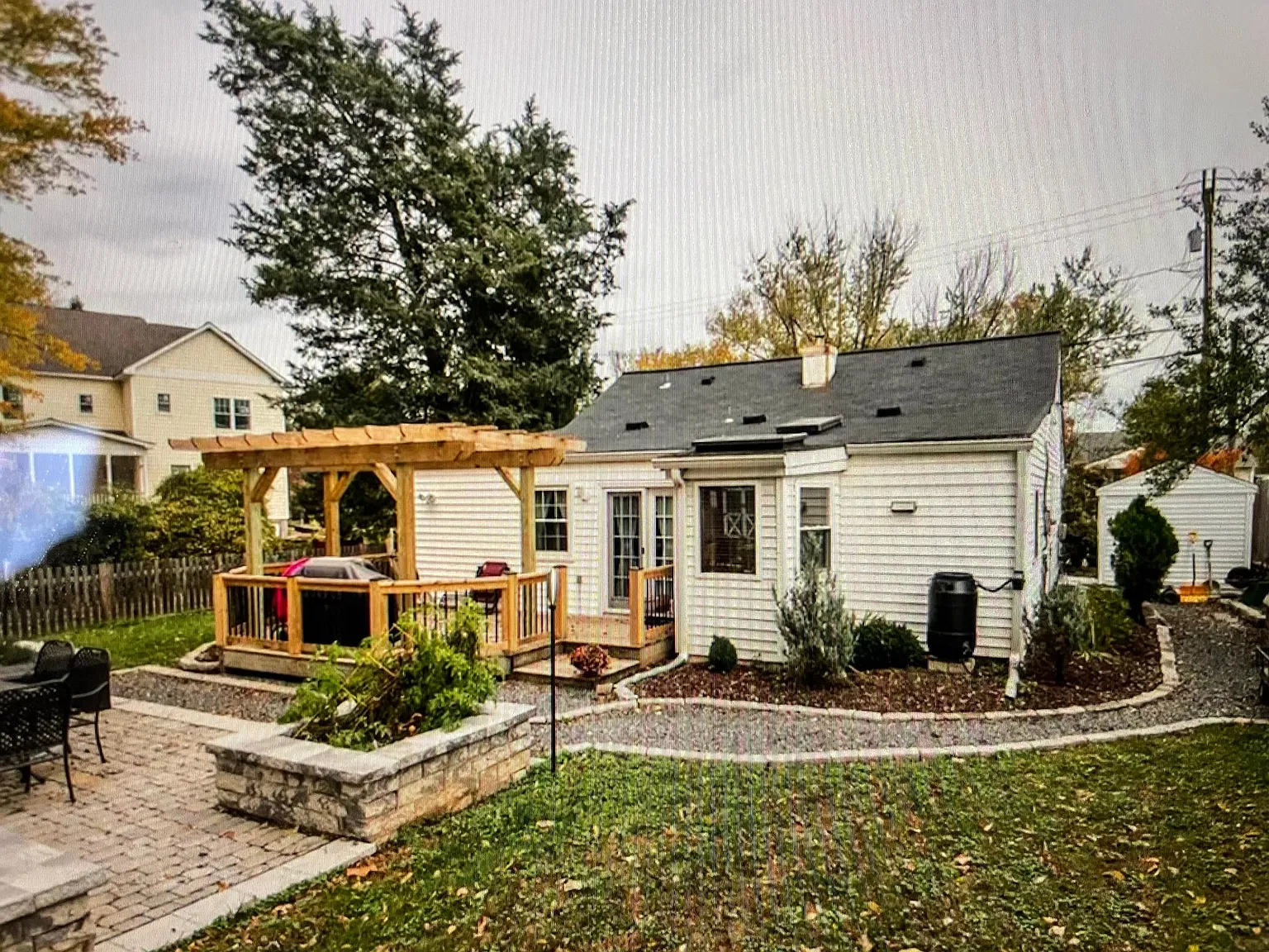 4 bed, 1480 sqft, $3,700 — Photo 2