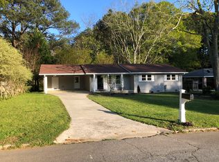 2499 Woodside Way, Atlanta, GA 30341