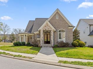 2361 Weeping Willow Dr, Ooltewah, TN 37363