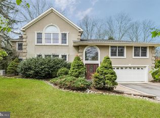 20 Harriet Dr, Princeton, NJ