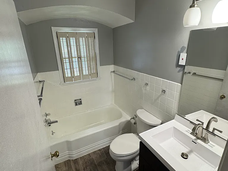 1668 W Homewood Ave — Photo 16