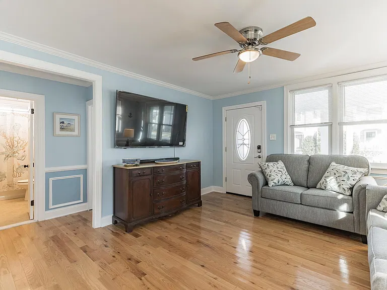 26 S 32nd Ave #AUGUST LONGPORT COTT — Photo 6