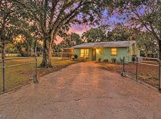 2431 Lippincott Rd, Alva, FL 33920