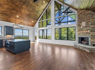4898 Soaring Top Ln, Lenoir, NC 28645