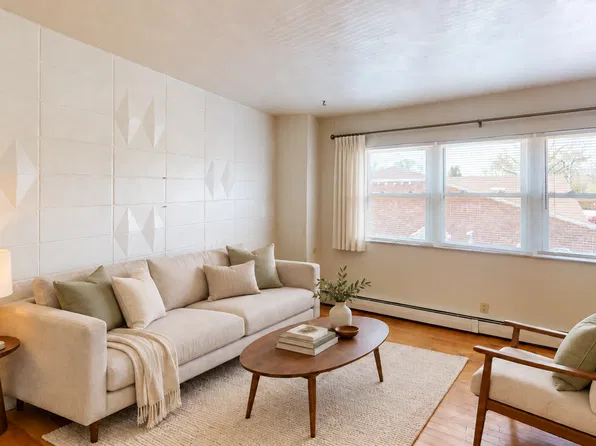 Parkside Apartments