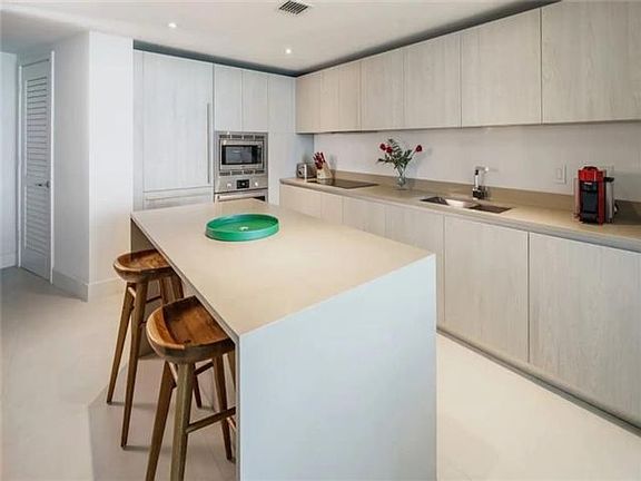 2nd image of 4111 S Ocean Dr #112