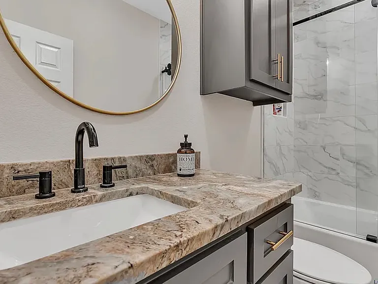 4516 Lone Oak Ln — Photo 25
