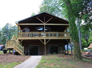 803 Hickory Point Dr, Lexington, NC 27292