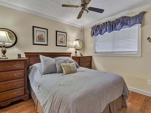 5th image of 1089 Bluewater Dr #308