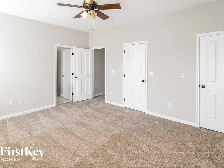 325 Crossandra Ave — Photo 9