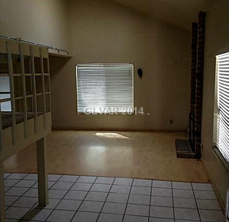 3rd image of 2208 Alia Ct