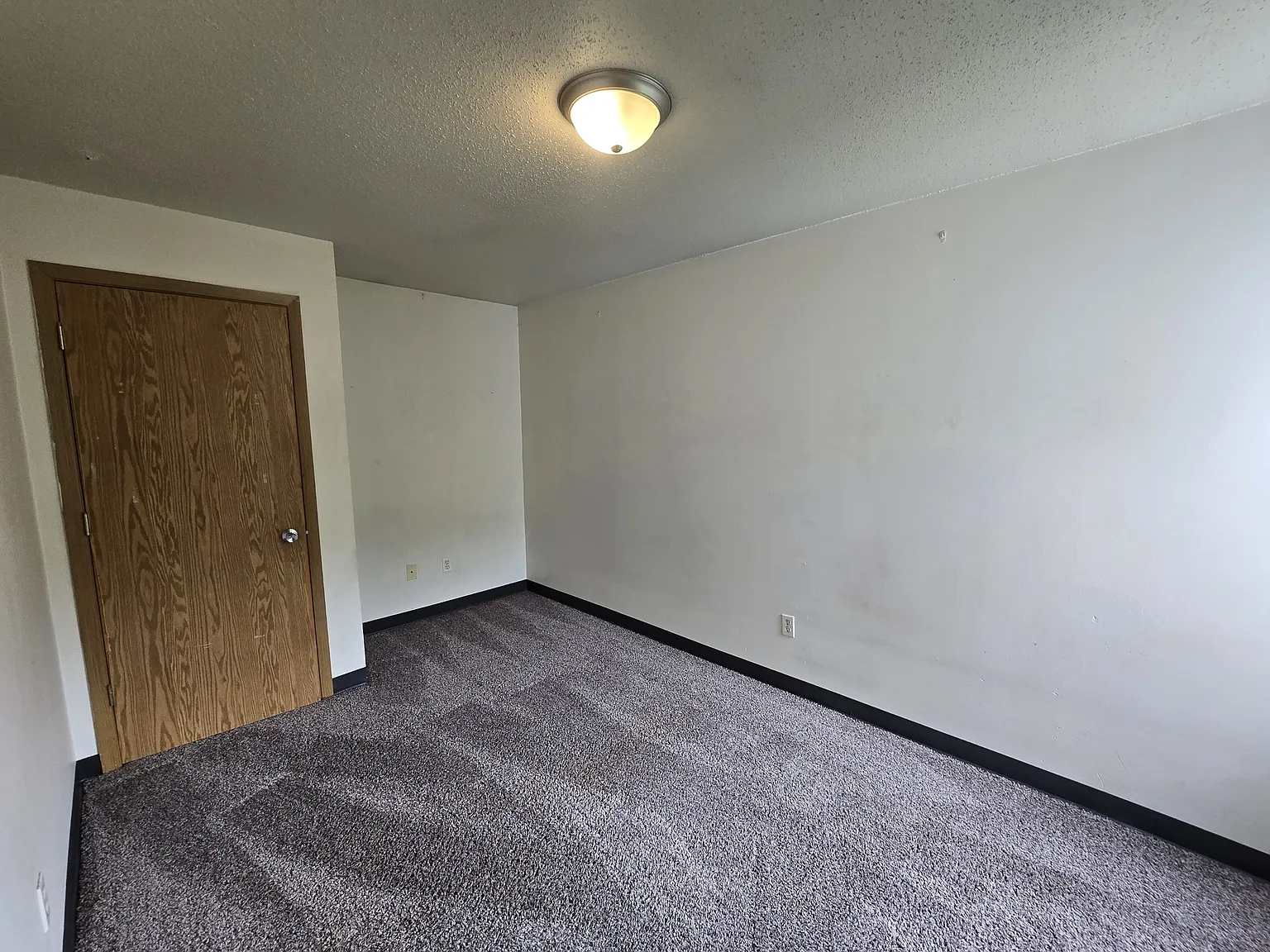 60 Miller Ave SW #12 - 1 — Photo 4
