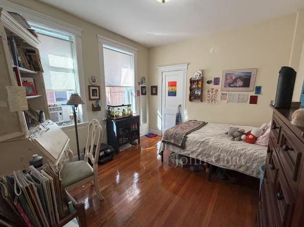55 Linden St APT 7, Boston, MA 02134