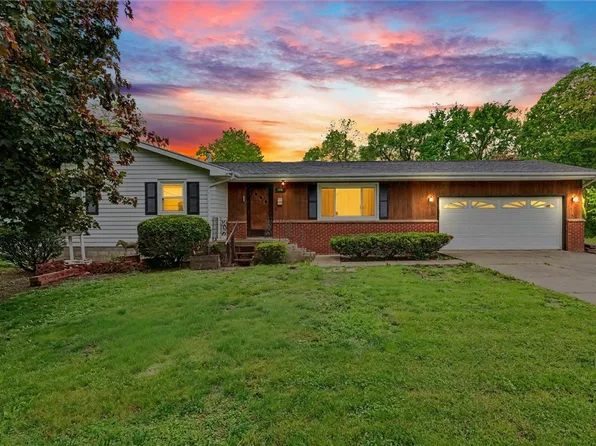 416 Montclaire St, Danville, IL 61832