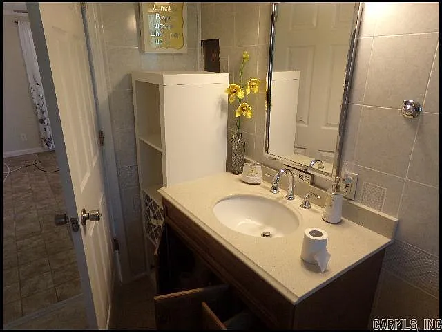 6504 Sidney Rd — Photo 8
