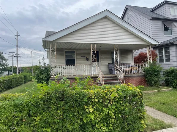 3099 W 111th St, Cleveland, OH 44111