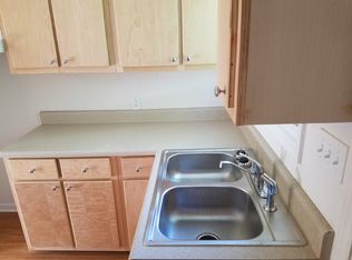 401 S Trenton St APT 3, Gastonia, NC 28052