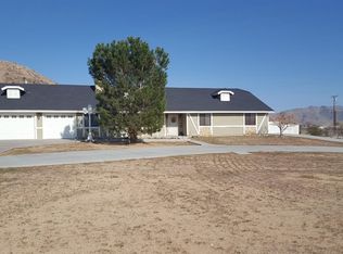17215 Mesquite Rd, Apple Valley, CA 92307