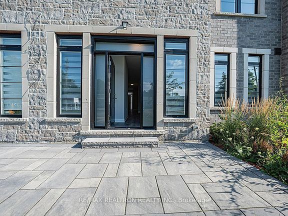 4th image of 260 Eagle St #9