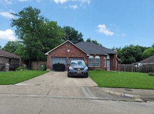 3900 Summer Hill Dr, Balch Springs, TX 75180