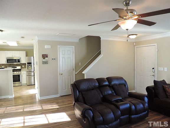 2nd image of 210 Cloverdale Dr