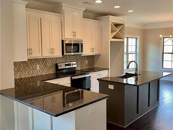 5th image of 13775 Highland Pointe Dr