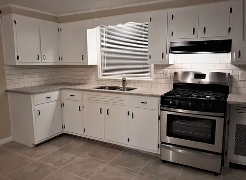116 N Main St #116B Photo 1