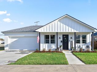 103 Chateau Ln, Sunset, LA 70584