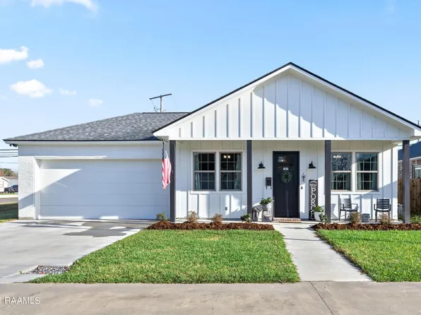 103 Chateau Ln, Sunset, LA 70584