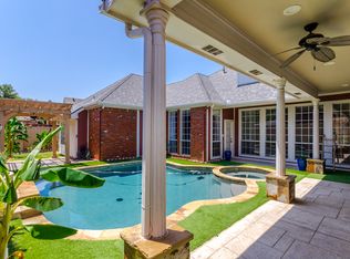 4404 Hollow Oak Dr, Dallas, TX 75287
