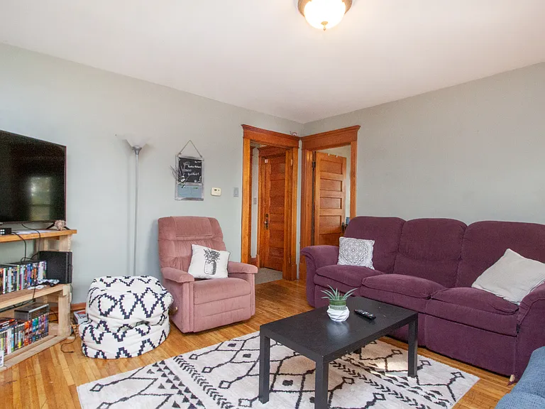 421 1/2 Washington St #2 — Photo 7