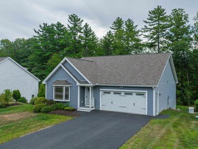 9 Wilson Way, Brentwood, NH, 03833