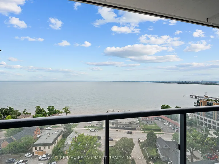 370 Martha St #1503 — Photo 5