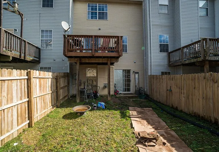 206 Dundee Pl — Photo 30