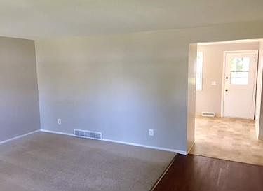 2nd image of 3964 Garfield Ave