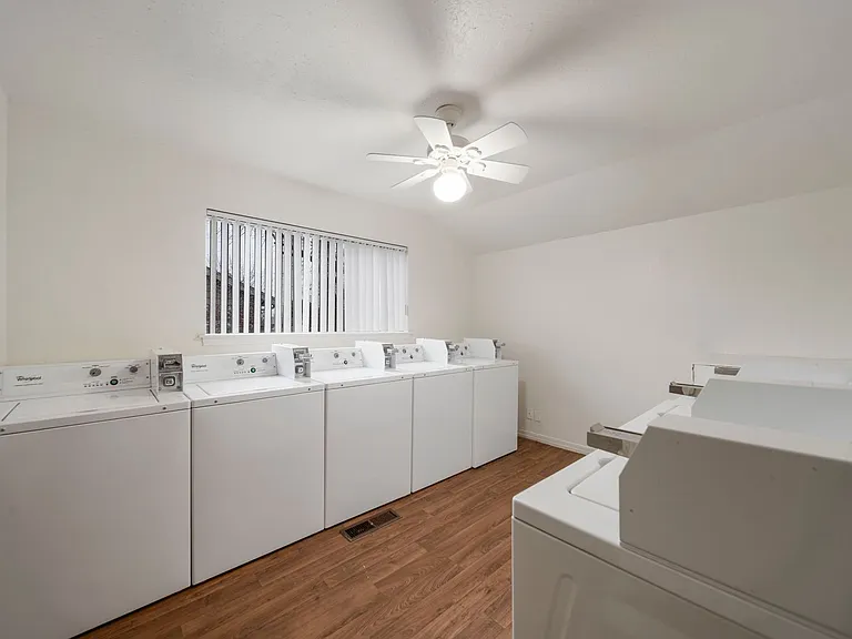 Park Villas Apartments — Photo 45