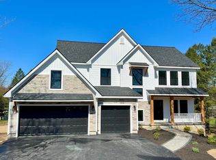 853 Pearse Rd, Niskayuna, NY 12309