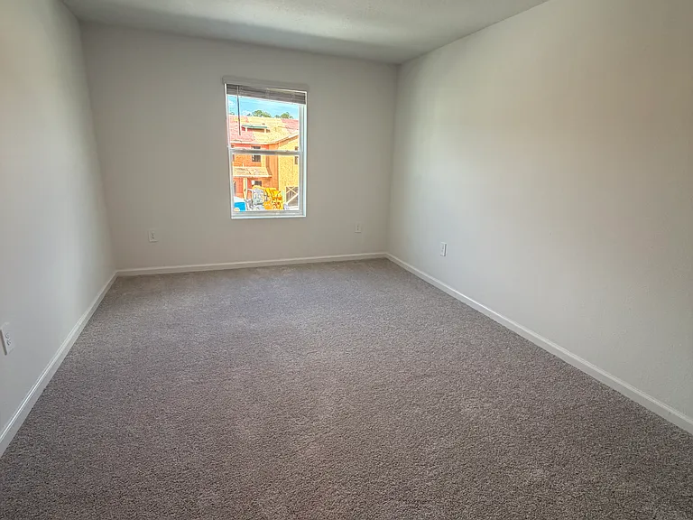 5404 NW 22nd Dr #5404 — Photo 12