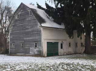 453 N Center St, Hartford, MI 49057