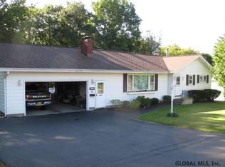 145 S Kingsboro Ave, Gloversville, NY 12078