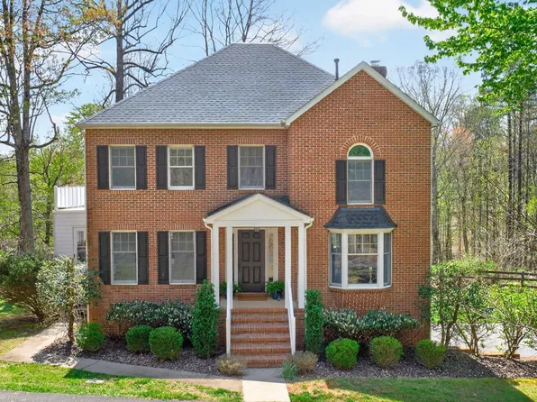 7087 Dick Woods Rd, Afton, VA 22920