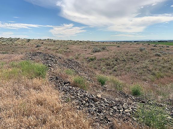 4th image of 2335 Road 10.8 NW