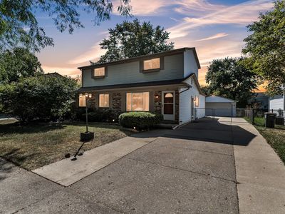 632 Georgetown St, Canton, MI, 48188