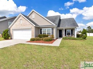 355 Chestnut Oak Dr, Richmond Hill, GA 31324