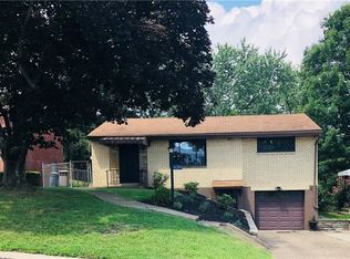 630 Jenne Dr, Pittsburgh, PA 15236