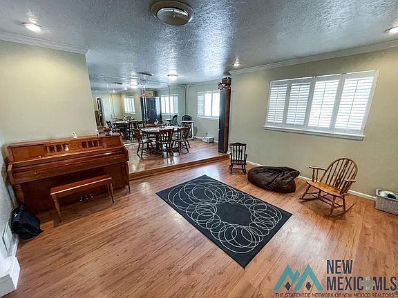 5th image of 217 W Gold Ave