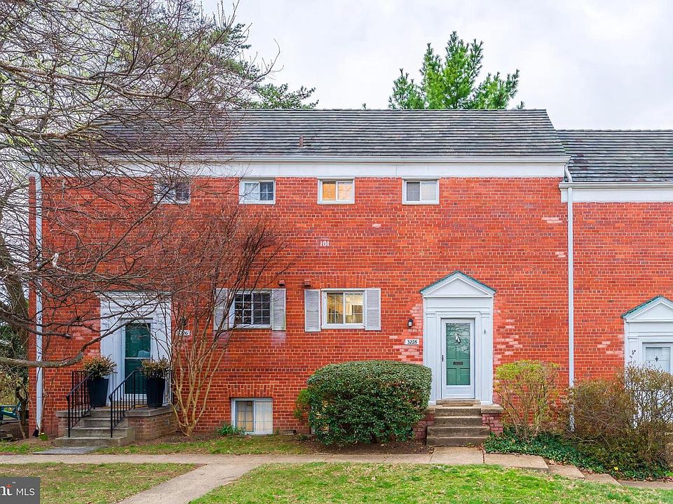 2nd image of 3228 Wellington Rd